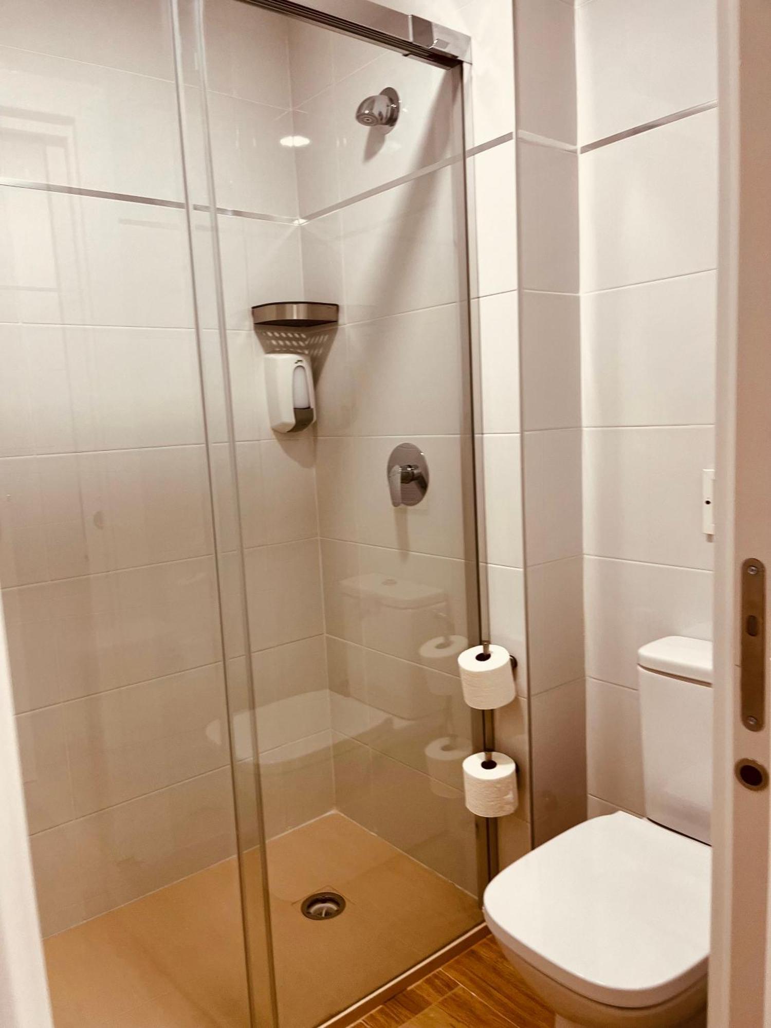 Apartamentos San Nicolas ログローニョ エクステリア 写真