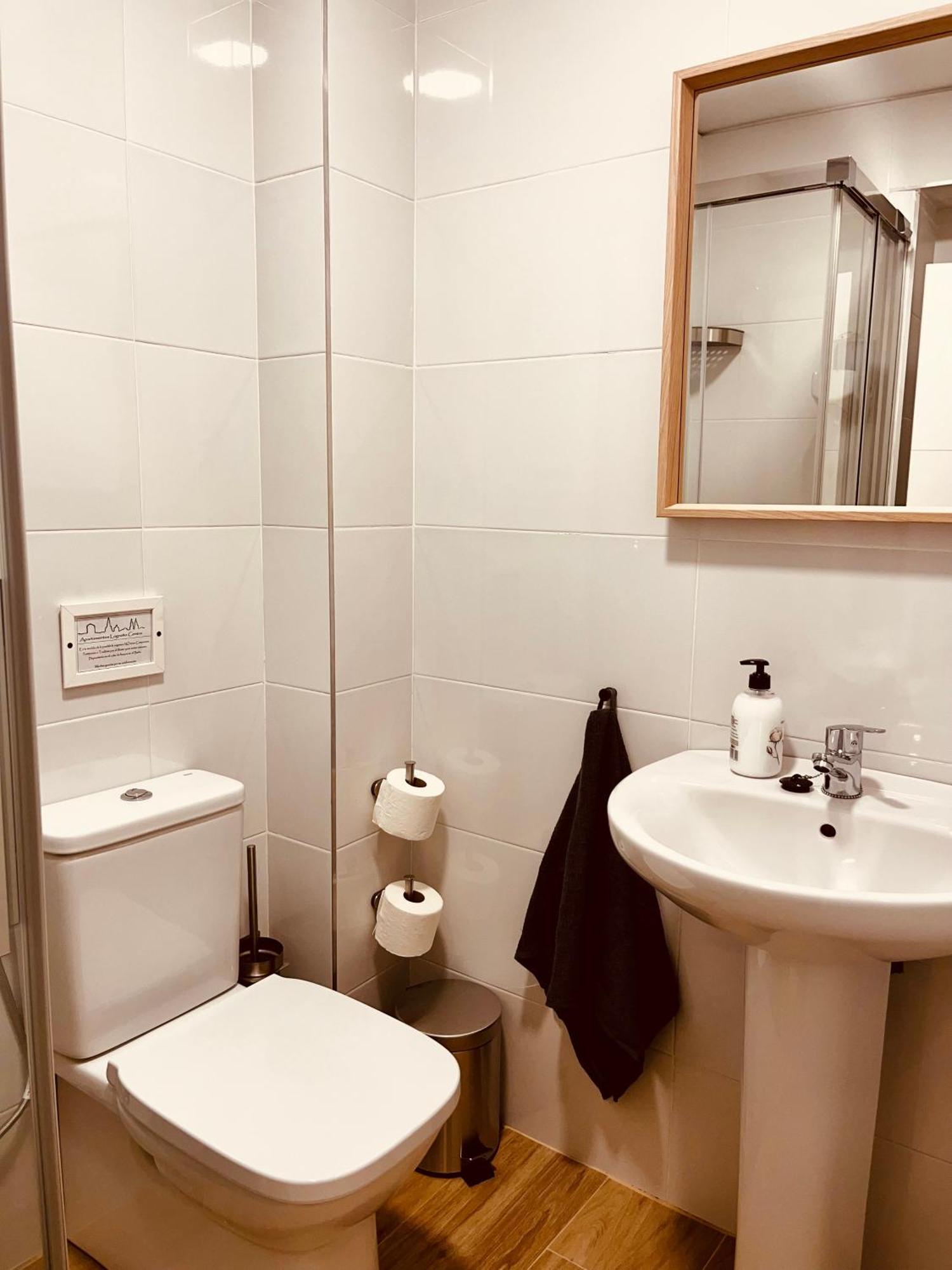 Apartamentos San Nicolas ログローニョ エクステリア 写真