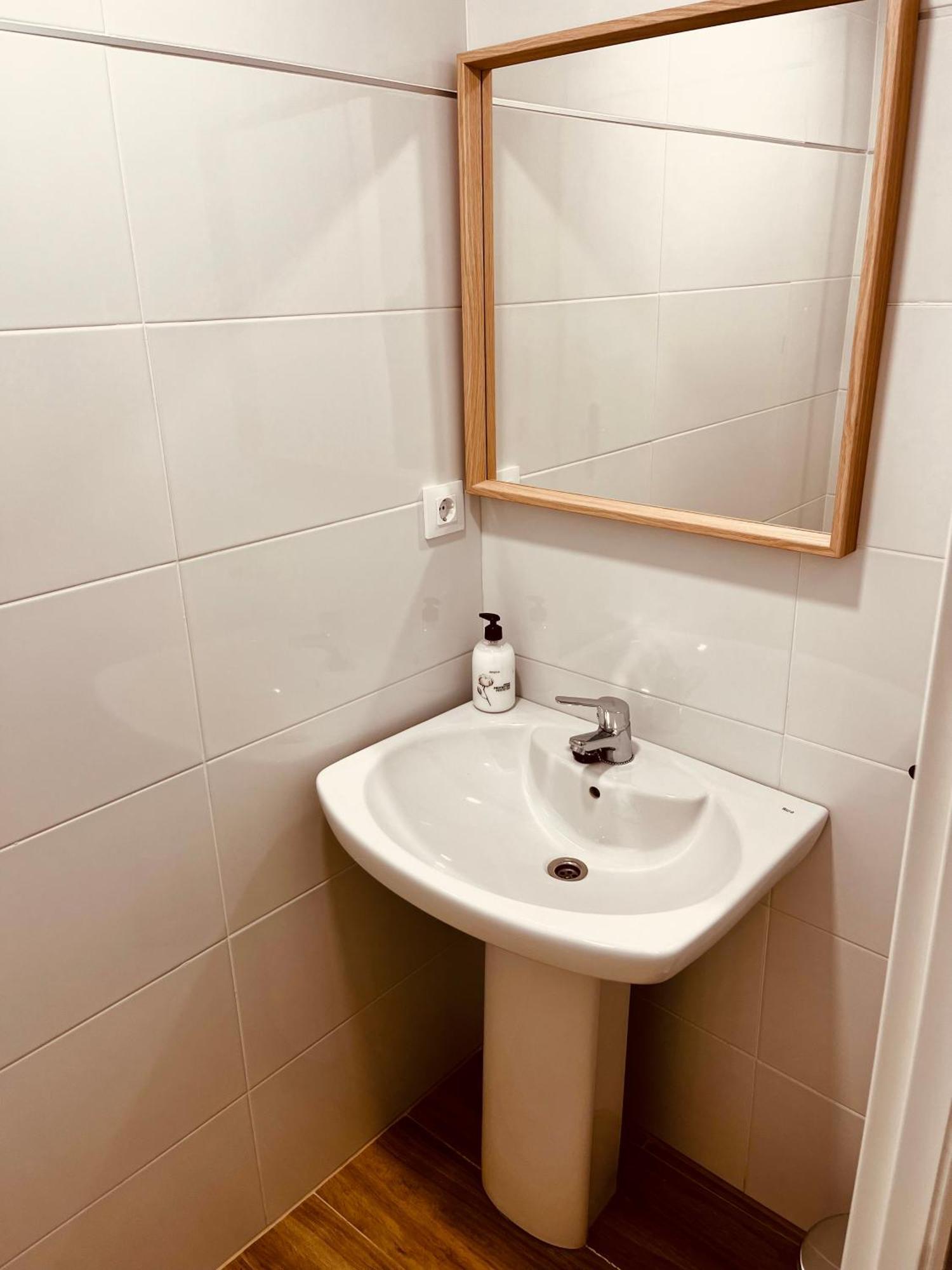 Apartamentos San Nicolas ログローニョ エクステリア 写真