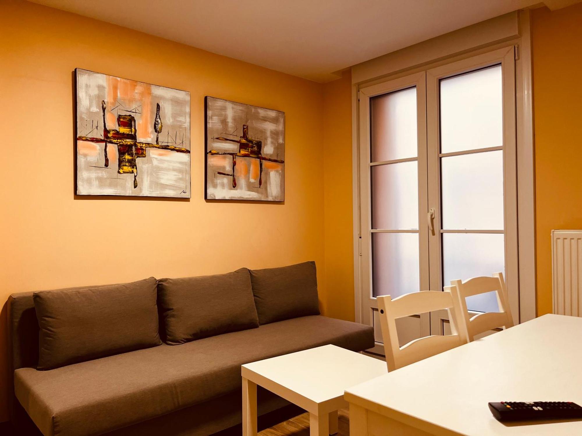 Apartamentos San Nicolas ログローニョ エクステリア 写真