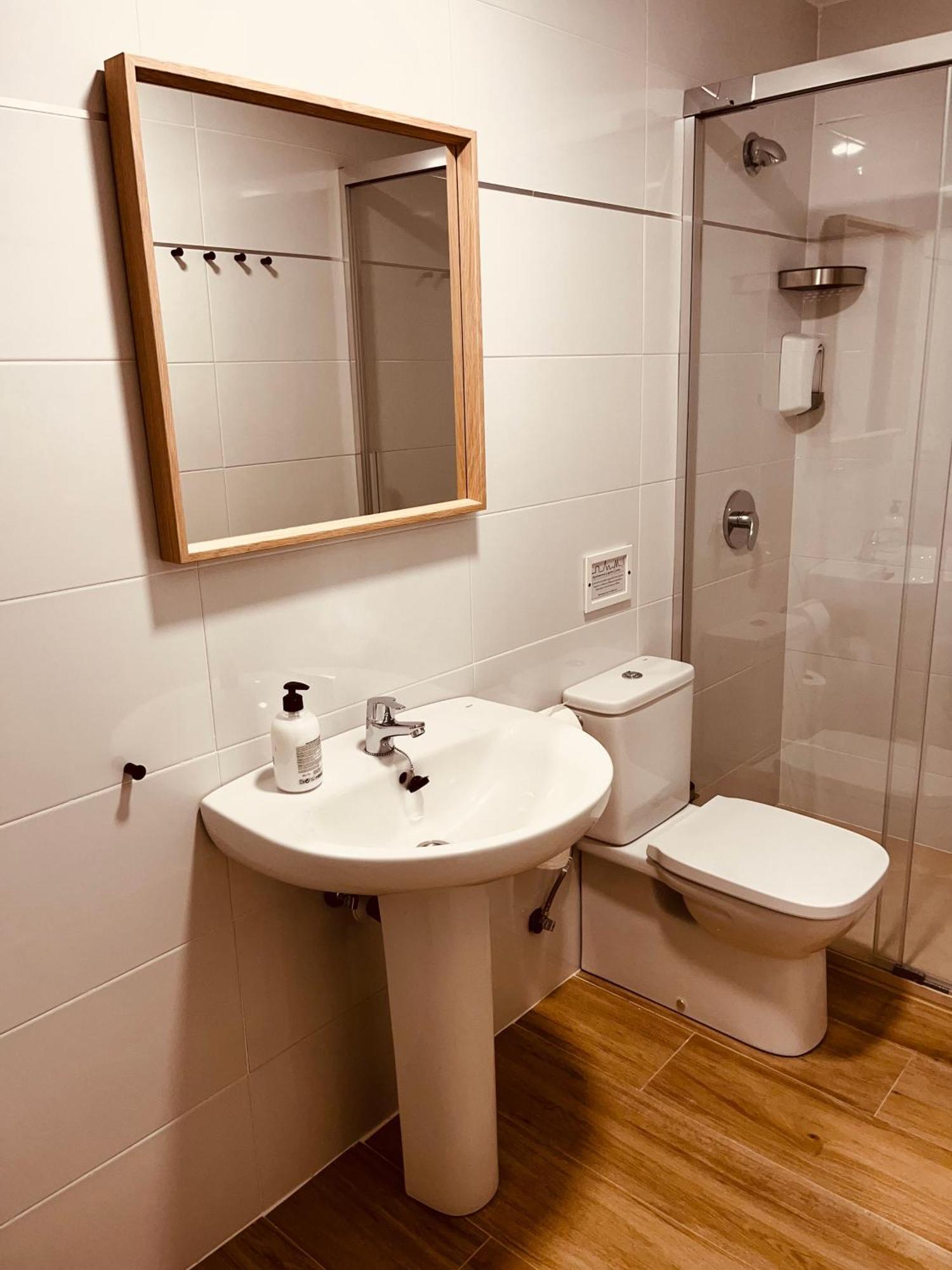 Apartamentos San Nicolas ログローニョ エクステリア 写真