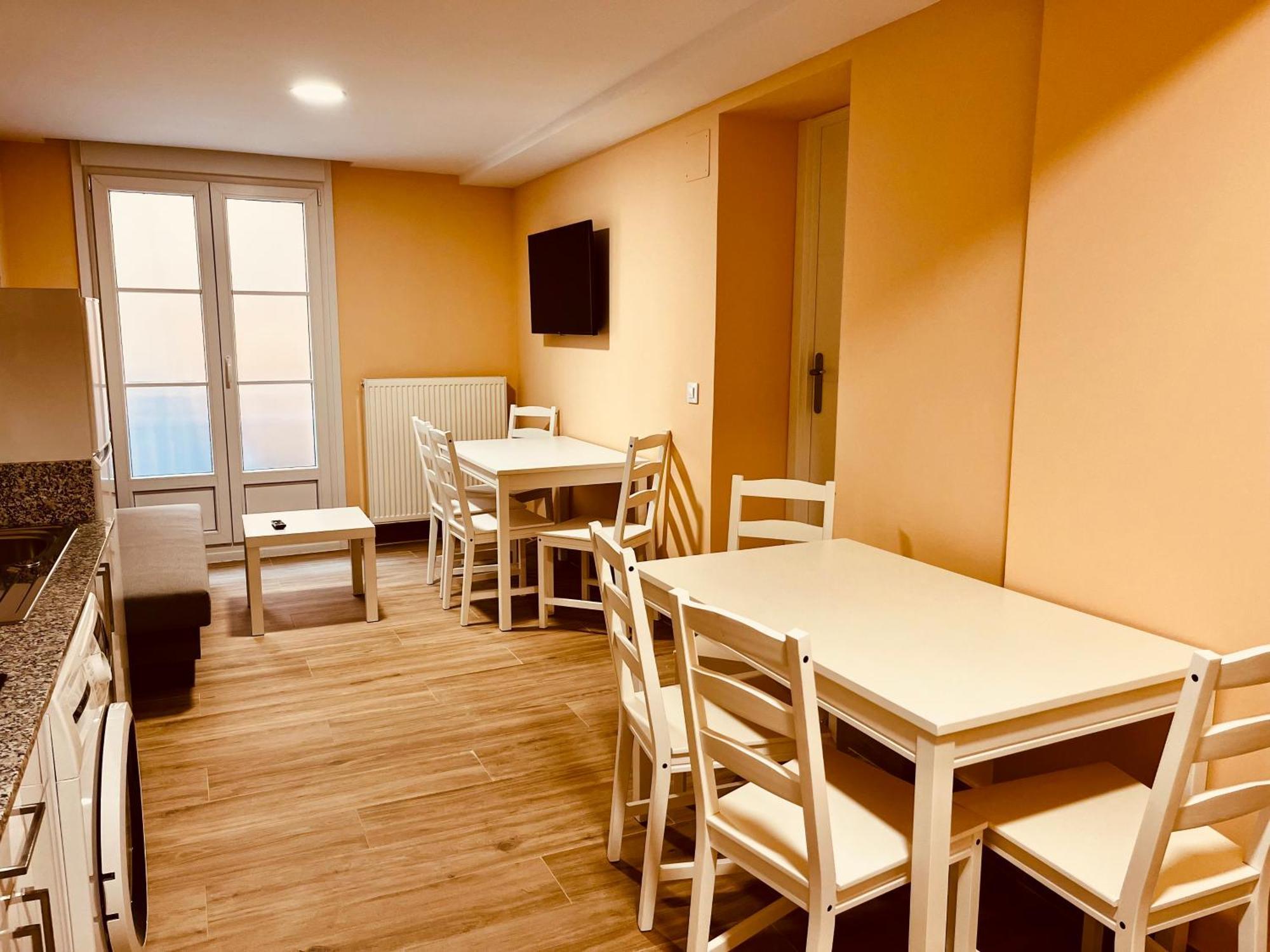 Apartamentos San Nicolas ログローニョ エクステリア 写真