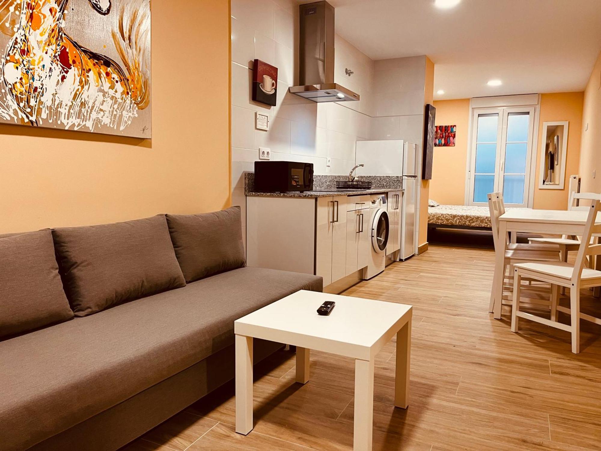 Apartamentos San Nicolas ログローニョ エクステリア 写真