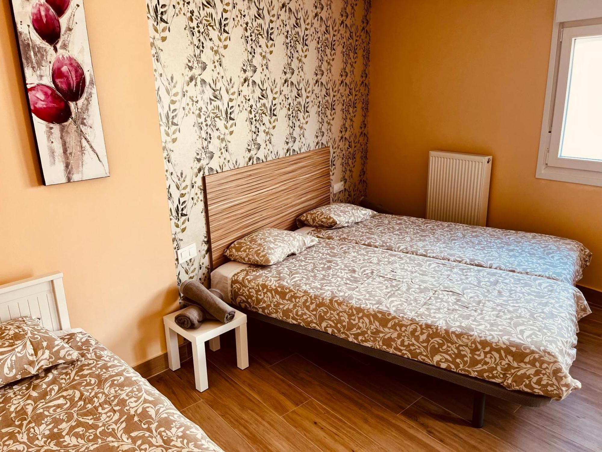 Apartamentos San Nicolas ログローニョ エクステリア 写真